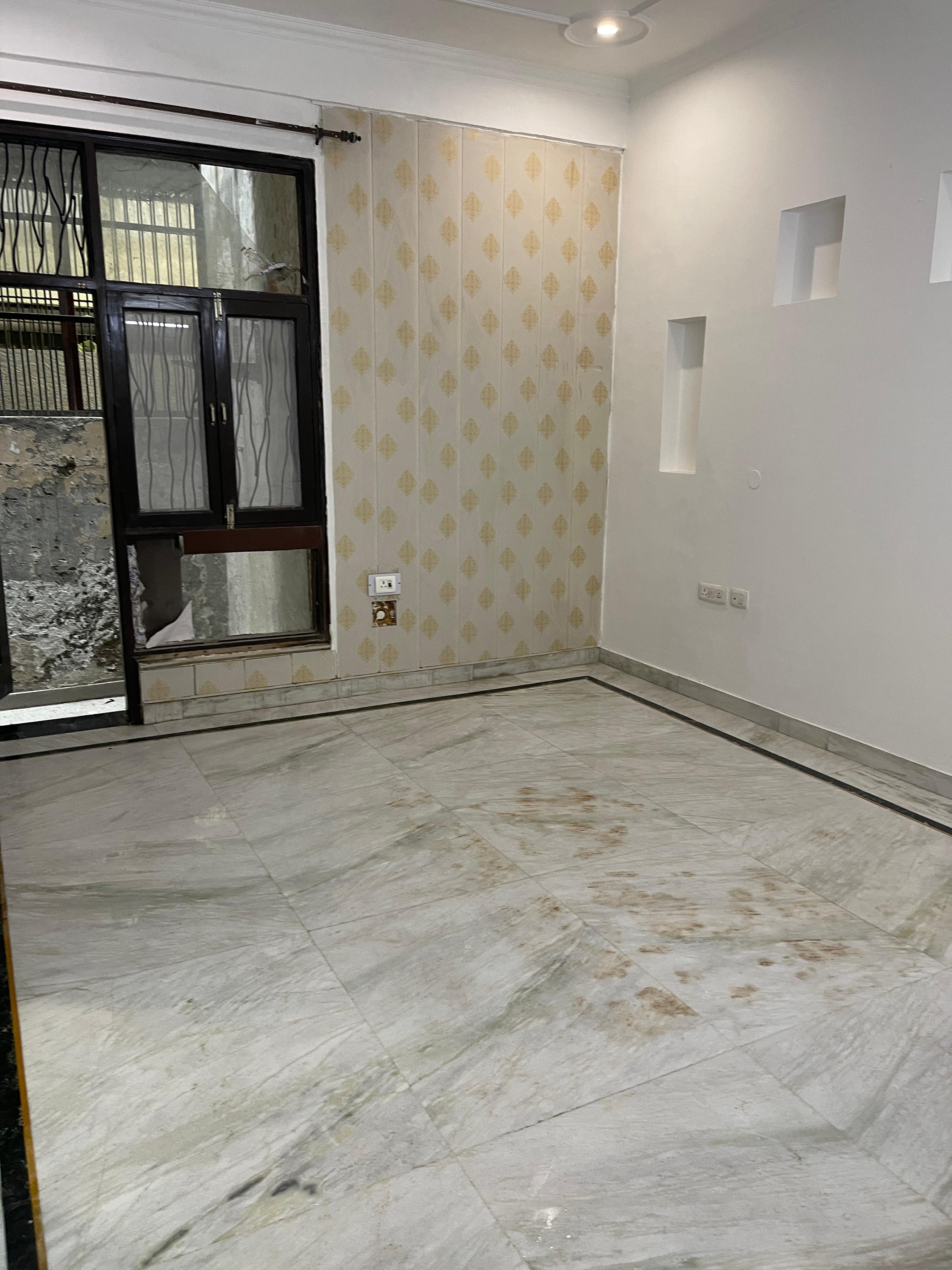 6 BHK 164 Sq.Mt. Independent House in Sai Homes Sector 49