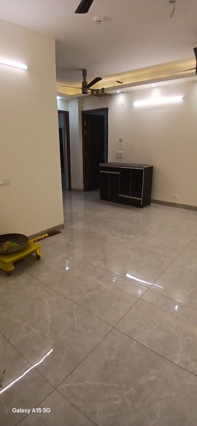 Living Room, ska-divya-towers 3 Bedroom 1350 Sq.Ft. Apartment In Sector 16 Greater Noida Greater Noida 9083573