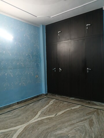 Room in 2 BHK Villa at RWA Apartments Sector 122, Sector 122 – for Rent