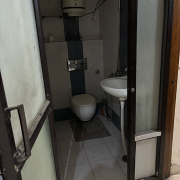 Attached Bathroom in 2 BHK Builder Floor at Khirki Extension – for Rent