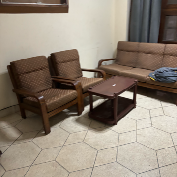 Living Room in 2 BHK Builder Floor at Khirki Extension – for Rent