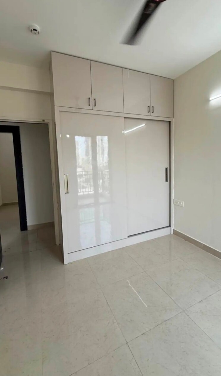 Room, freedom fighters enclave 2 Bedroom 900 Sq.Ft. Builder Floor In Freedom Fighters Enclave Delhi 9083597