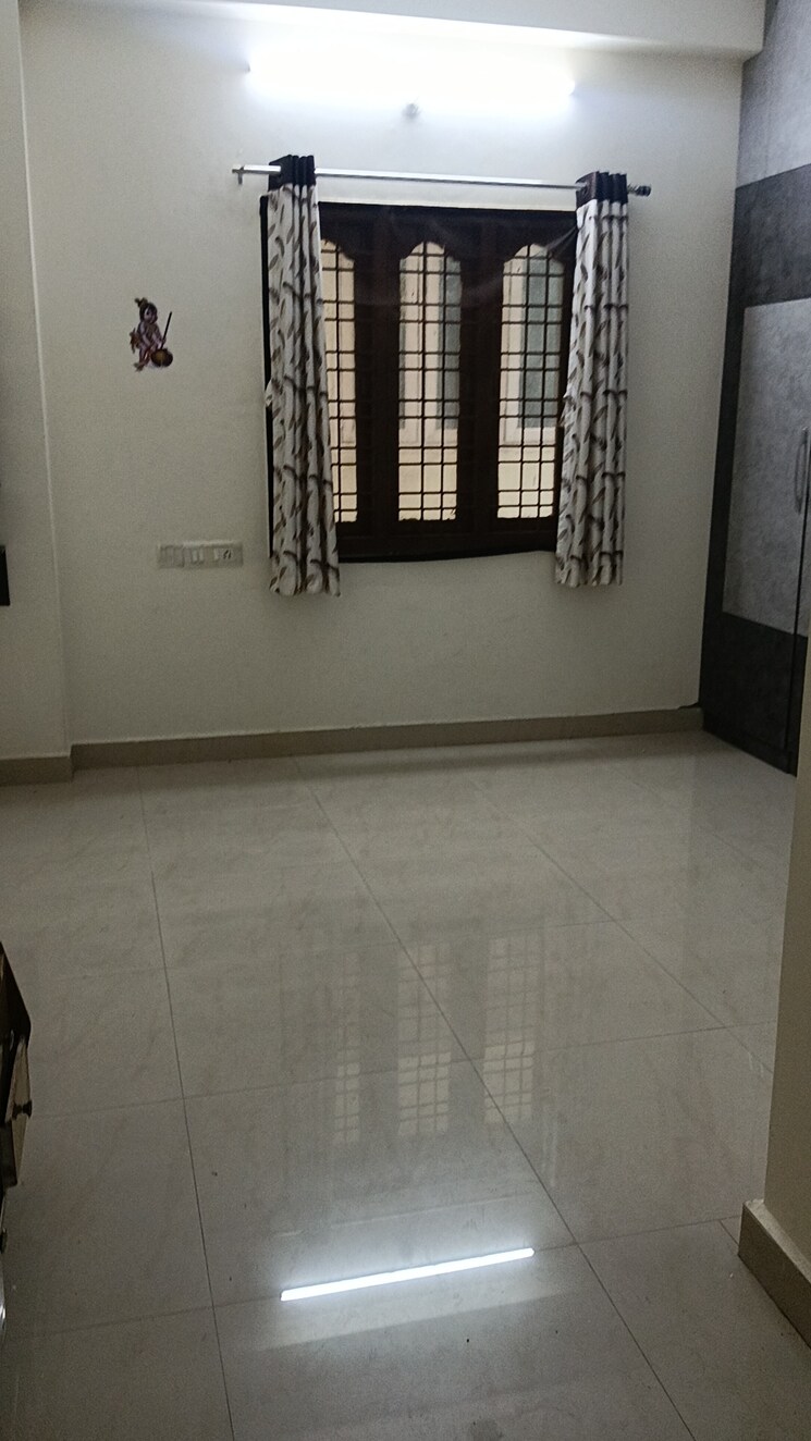 Room, pragathi nagar 2 Bedroom 950 Sq.Ft. Apartment In Pragathi Nagar Hyderabad 9083601