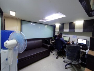  Office Space For Rent in Haware Fantasia, Vashi Sector 28