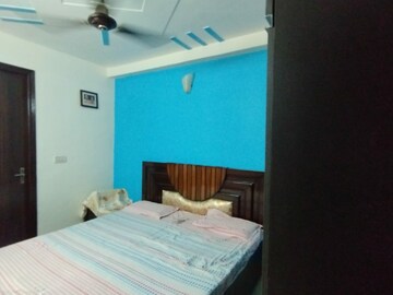 Bedroom in 2 BHK Builder Floor at Mansa Ram Park – for Sale