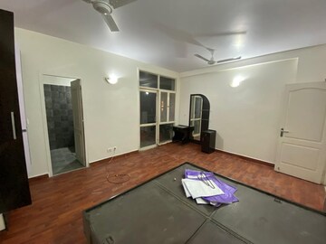 Kitchen in 3.5 BHK Apartment at Eldeco Ananda, Sector 48 – for Rent