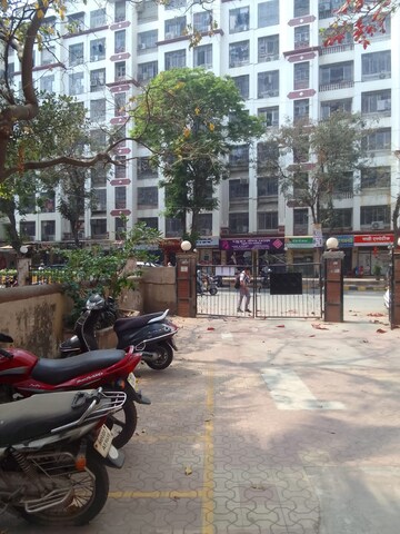 Parking in 1 BHK Apartment at Raj Satyam CHS, Dahisar East – for Rent