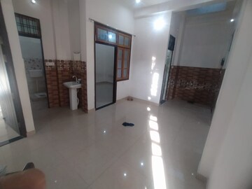  3 BHK Independent House at Dayal Friends Colony, Amar Shaheed Path – for Rent