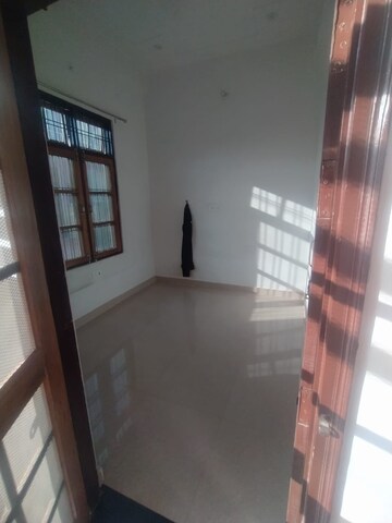 3 BHK Independent House For Rent in Dayal Friends Colony, Amar Shaheed Path