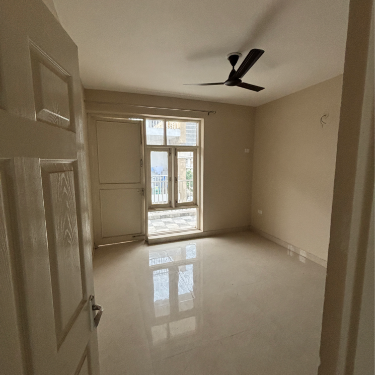 Room, tdi-the-grand-retreat 3 Bedroom 2228 Sq.Ft. Builder Floor In Sector 88 Faridabad 9083847