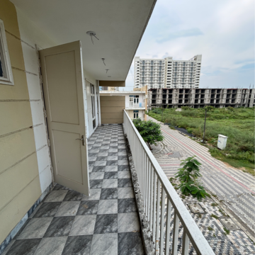Balcony in 3 BHK Builder Floor at TDI The Grand Retreat, Sector 88 – for Rent