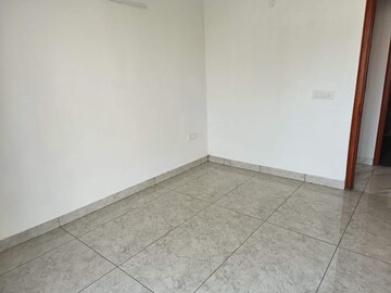 Room in 3 BHK Apartment at Niho Saffron Scottish Garden, Ahinsa Khand 2 – for Sale