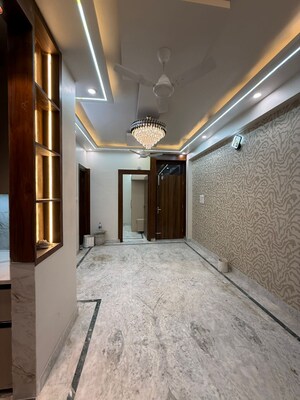 Room in 2 BHK Apartment at M&M Eastend Apartments, Indrapuram – for Sale