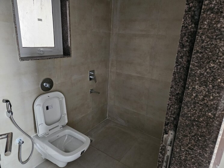 Bathroom, raunak-bliss 1 Bedroom 425 Sq.Ft. Apartment In Ghodbunder Road Thane 9083873