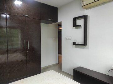 2.5 BHK Apartment For Rent in Lokhandwala Fountain Heights, Kandivali East