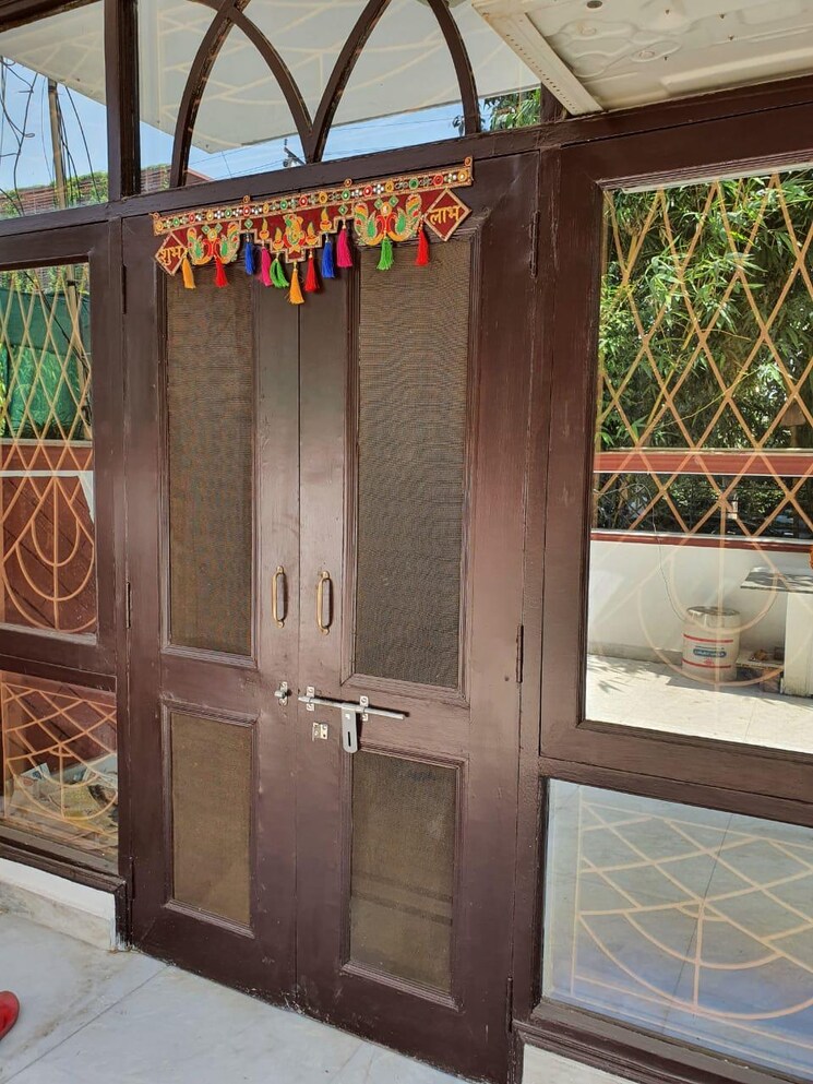 Balcony, ansal-sushant-lok-i 3 Bedroom 300 Sq.Yd. Builder Floor In Sector 43 Gurgaon 9083915