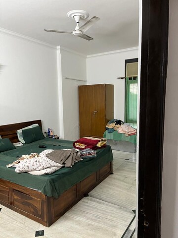 Bedroom in 3 BHK Builder Floor at Ansal Sushant Lok I, Sector 43 – for Rent