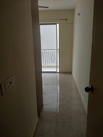 2 BHK Apartment For Rent in MRG The Balcony, Sector 93