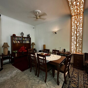 Gym in 4 BHK Independent House at Dlf Phase I – for Rent