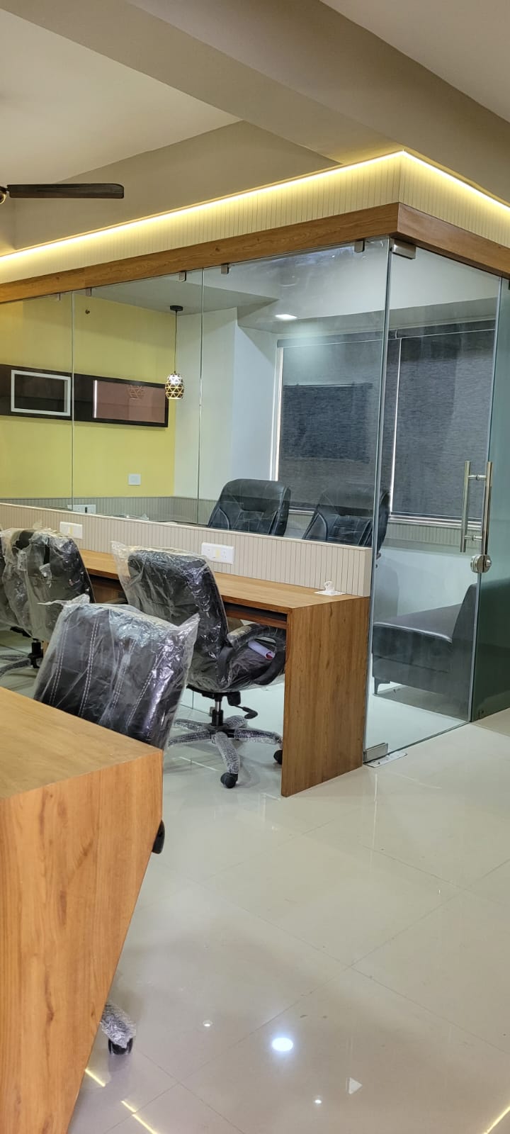 Office Space For Rent in Skywalk The Element 