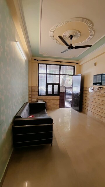 Living Room in 1 BHK Builder Floor at Sushant Lok I – for Rent