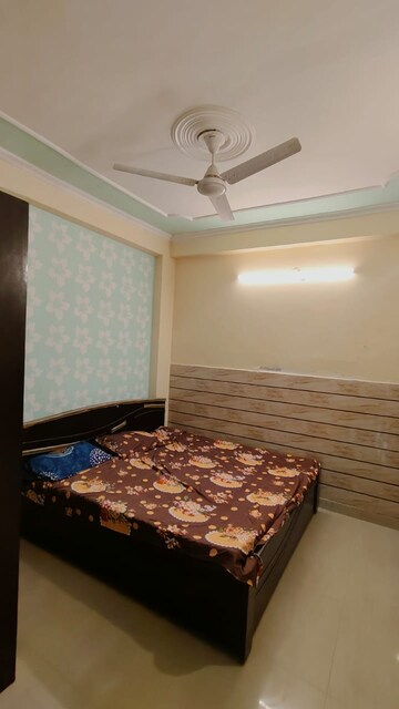 Bedroom in 1 BHK Builder Floor at Sushant Lok I – for Rent