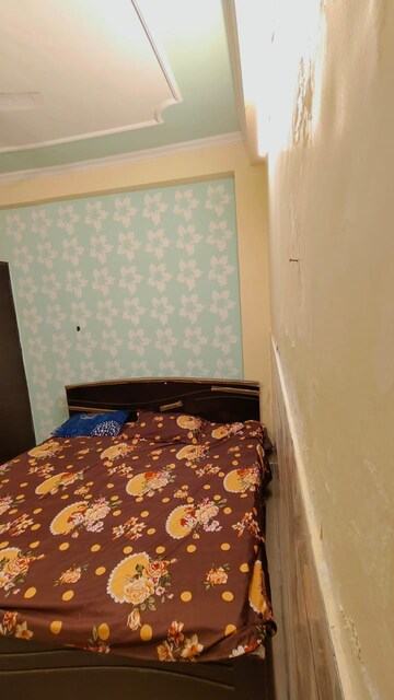Bedroom in 1 BHK Builder Floor at Sushant Lok I – for Rent
