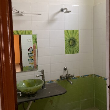 Bathroom in 5 BHK Apartment at Saket Nagar – for Rent