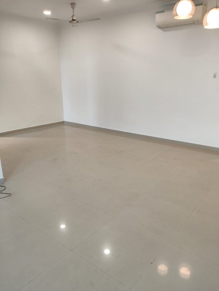 Bedroom, oberoi-springs 2.5 Bedroom 1360 Sq.Ft. Apartment In Andheri West Mumbai 9084017