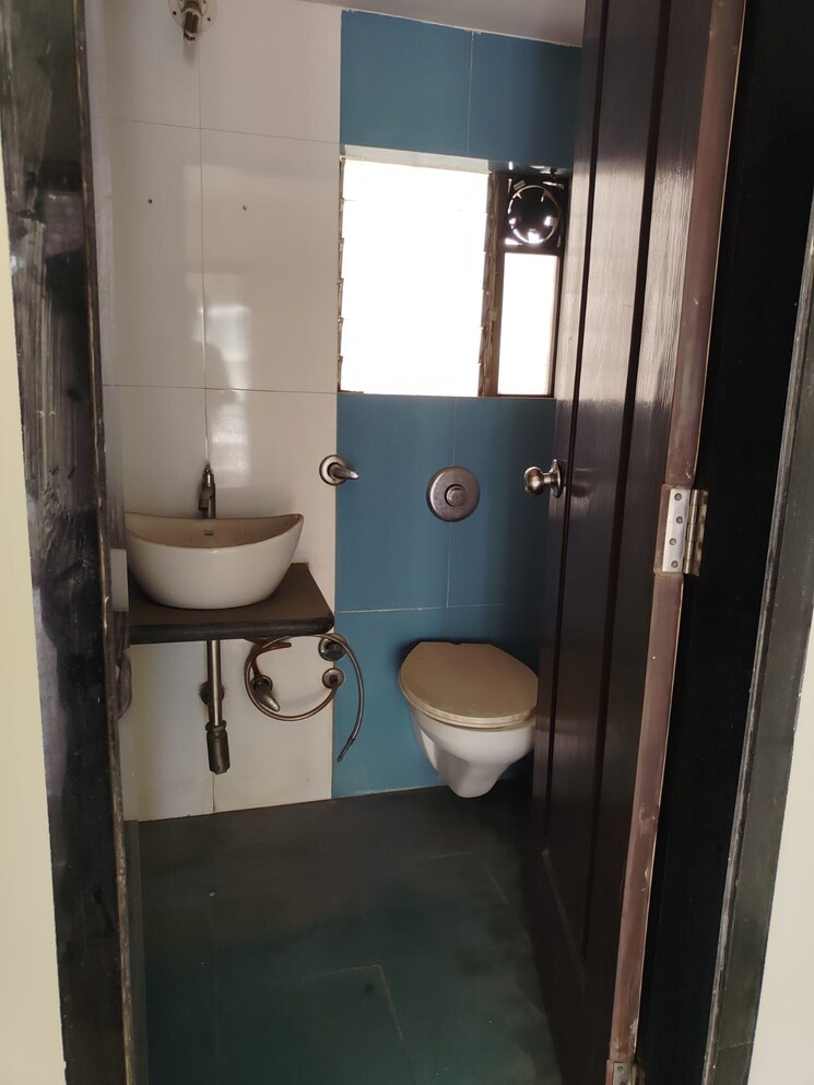 Bathroom, prajapati-gaurav 2 Bedroom 1100 Sq.Ft. Apartment In Kharghar Navi Mumbai 9084020