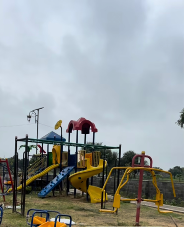  Plot – Exterior View View at Kalwar Road - for Sale