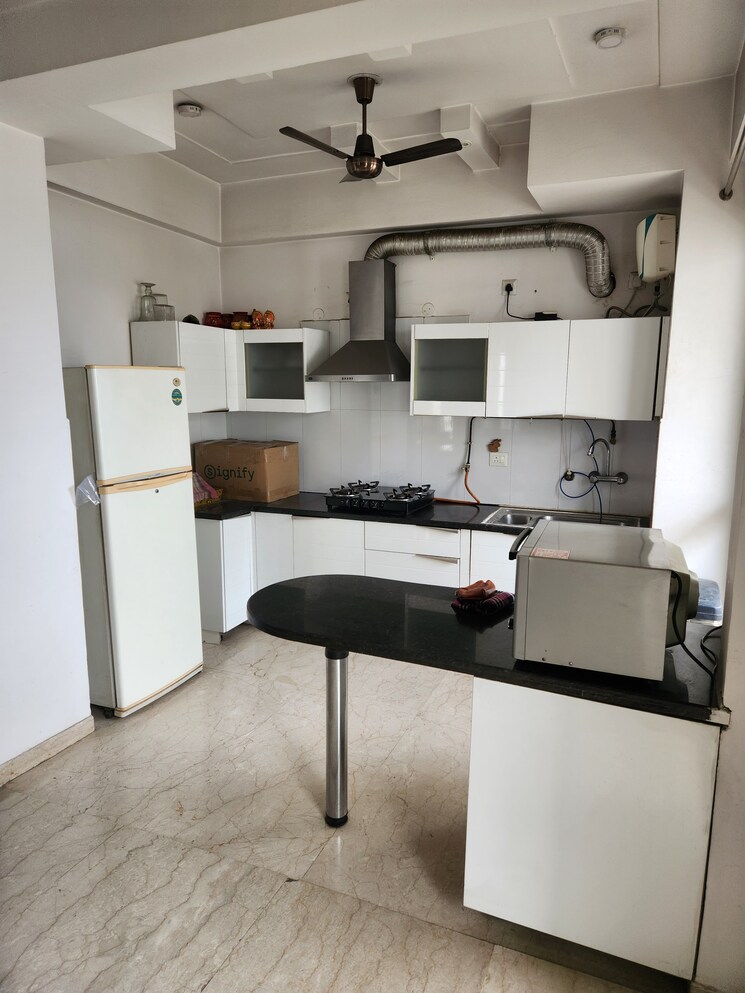 Kitchen, prateek-stylome 3 Bedroom 2475 Sq.Ft. Apartment In Sector 45 Noida 9084045