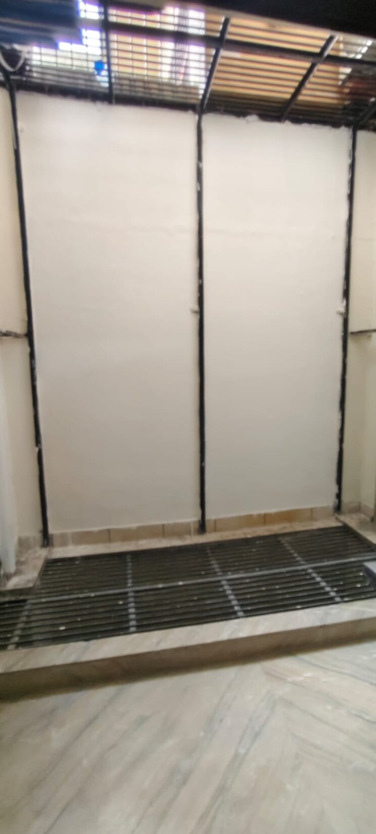 undefined, vaishali sector 3 3 Bedroom 1650 Sq.Ft. Builder Floor In Vaishali Sector 3 Ghaziabad 9084064