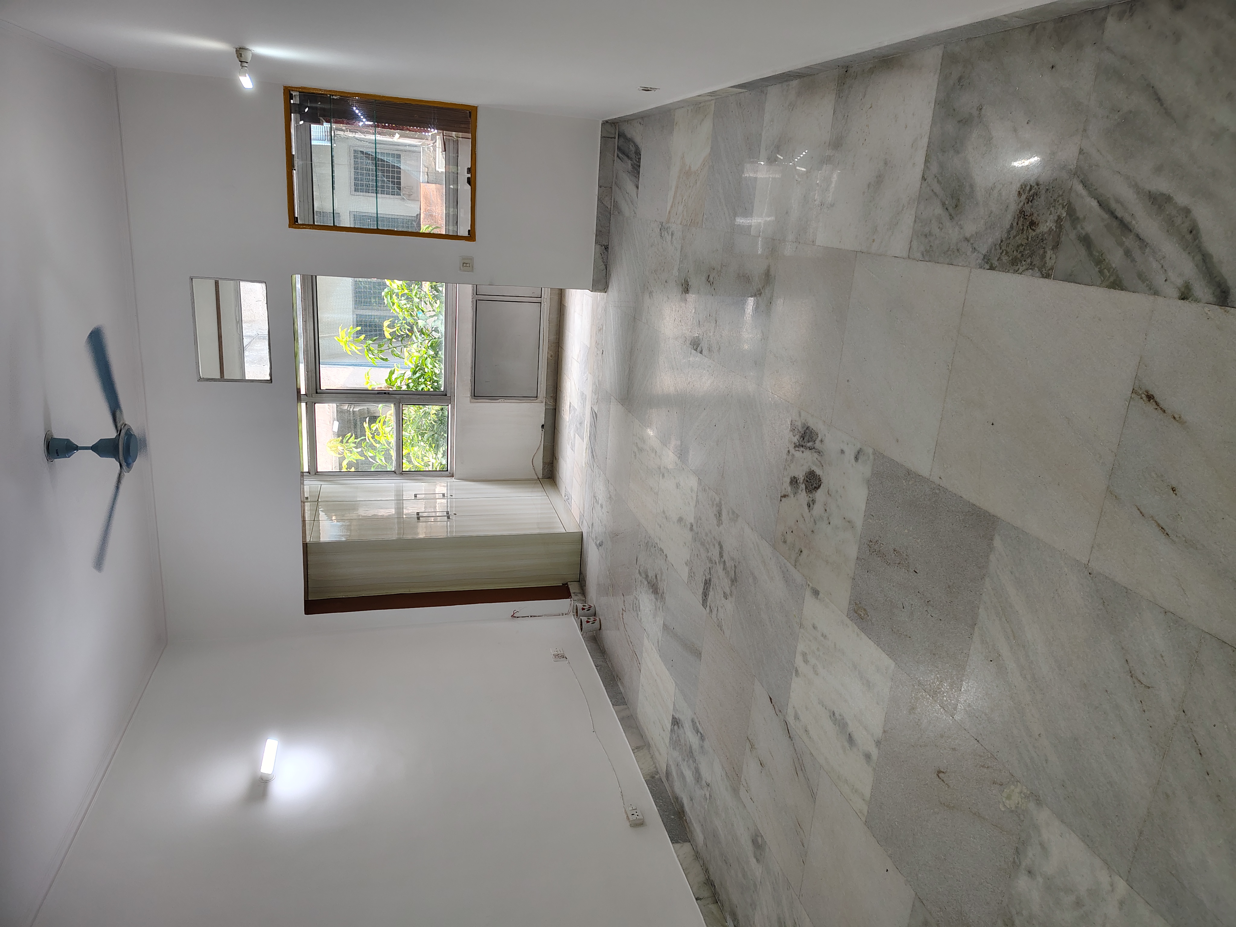 2 BHK Apartment For Sale in Windsor and Nova Society