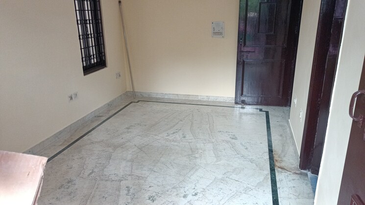 Room, vaishali sector 2 2 Bedroom 1000 Sq.Ft. Builder Floor In Vaishali Sector 2 Ghaziabad 9084103