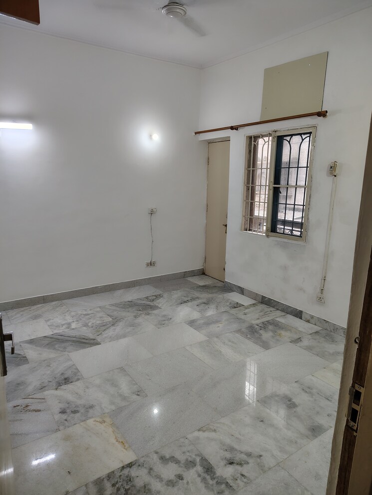 Bedroom, windsor-and-nova-society 2 Bedroom 1000 Sq.Ft. Apartment In Ahinsa Khand 2 Ghaziabad 9084212