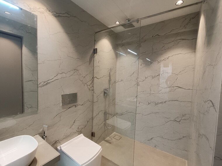 Bathroom, juhu road 2 Bedroom 775 Sq.Ft. Apartment In Juhu Road Mumbai 9084125