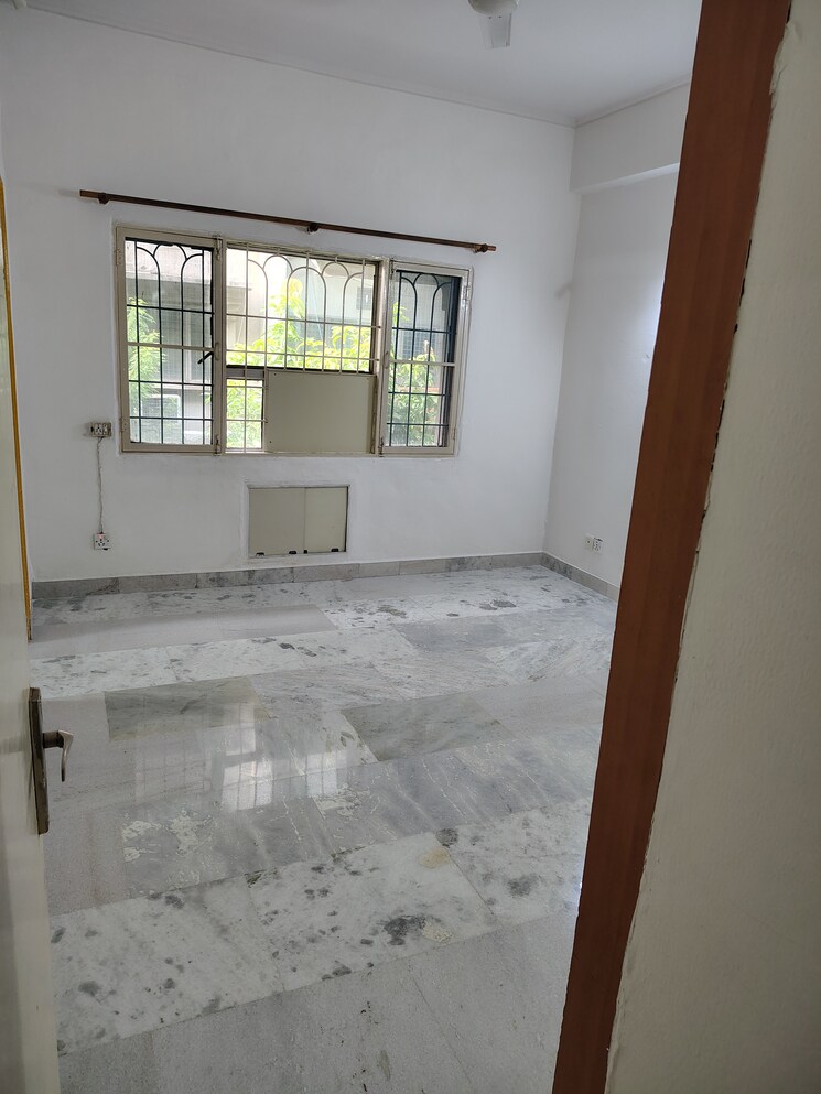 Master Bedroom, windsor-and-nova-society 2 Bedroom 1000 Sq.Ft. Apartment In Ahinsa Khand 2 Ghaziabad 9084212