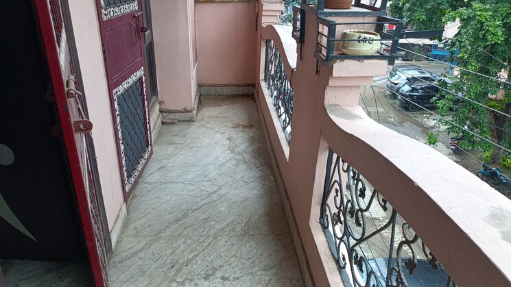 Balcony, vaishali sector 5 3 Bedroom 1250 Sq.Ft. Builder Floor In Vaishali Sector 5 Ghaziabad 9084148