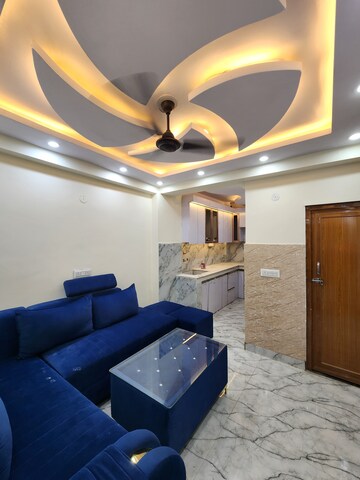 Bedroom in 1 BHK Builder Floor at Uttam Nagar – for Sale