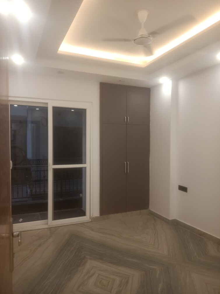 Cover Image, vasant kunj 3 Bedroom 1150 Sq.Ft. Builder Floor In Vasant Kunj Delhi 9084234