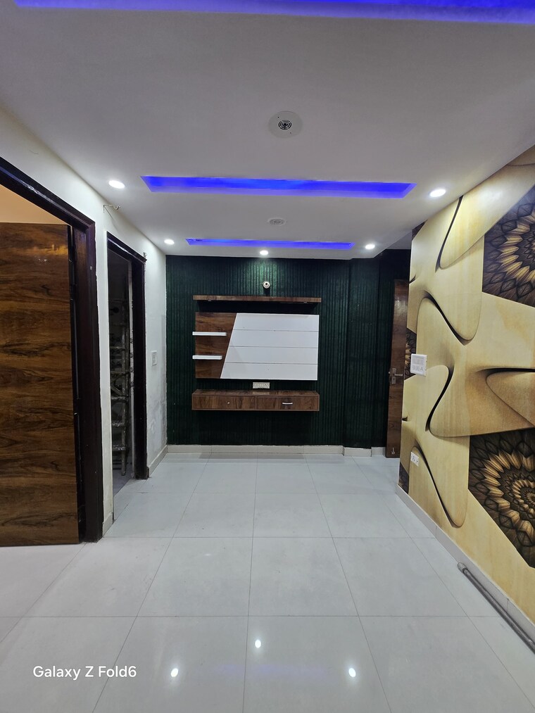 Hall, nawada 2 Bedroom 550 Sq.Ft. Builder Floor In Nawada Delhi 9084271