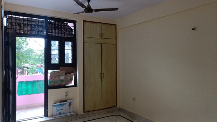 Room, vaishali sector 2 2 Bedroom 1020 Sq.Ft. Builder Floor In Vaishali Sector 2 Ghaziabad 9084269