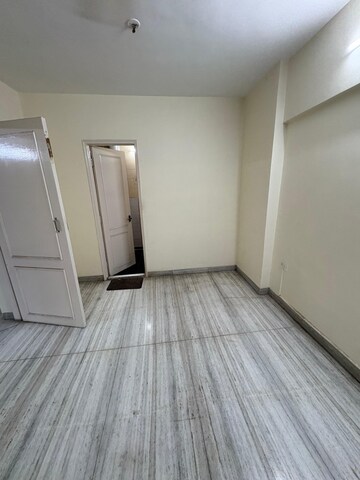 Room in 2 BHK Apartment at Nalanda CHS, Vashi Sector 17 – for Rent