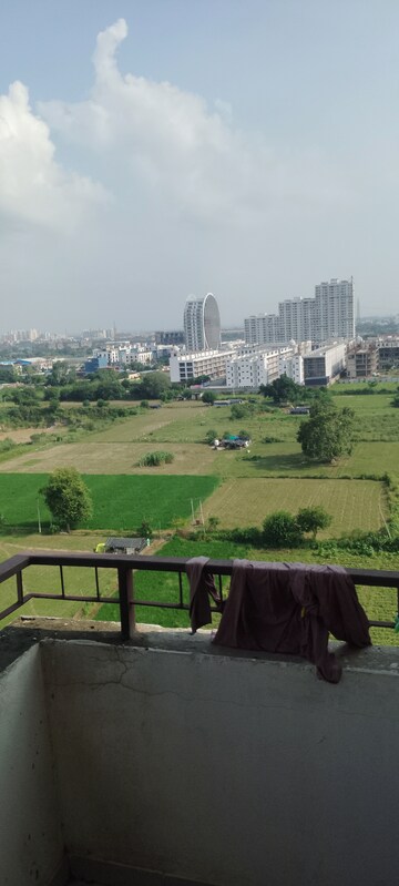 3 BHK Apartment – Exterior View View at Auric City Homes, Sector 82 - for Rent