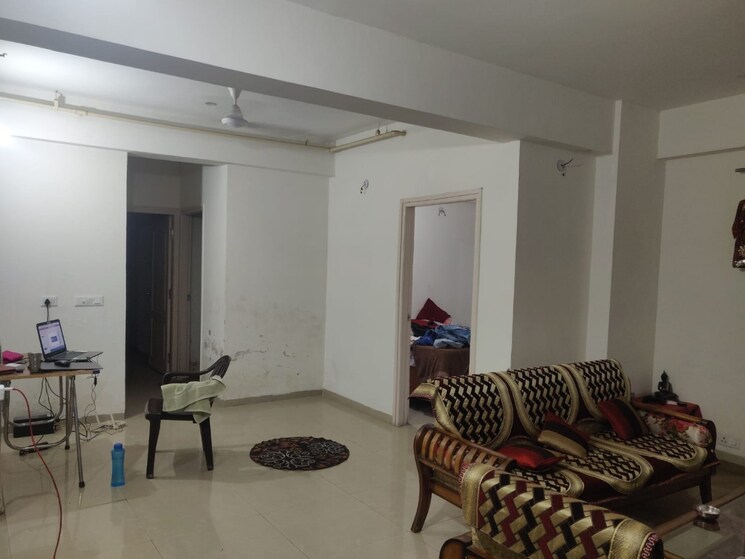 Living Room, shri-radha-sky-gardens 3 Bedroom 1874 Sq.Ft. Apartment In Sector 16b Greater Noida Greater Noida 9084286