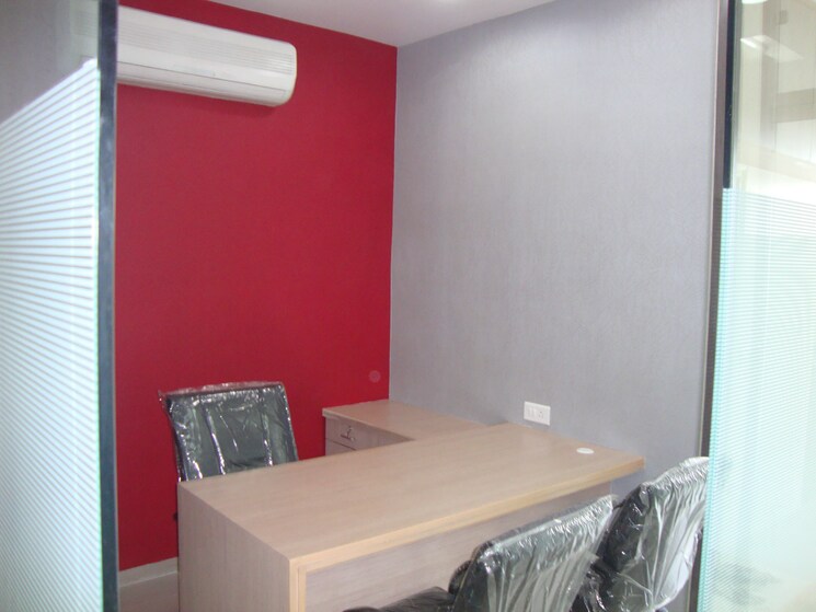 Bedroom, sola Commercial Office Space in IT/SEZ 1450 Sq.Ft. In Sola Ahmedabad 9084303