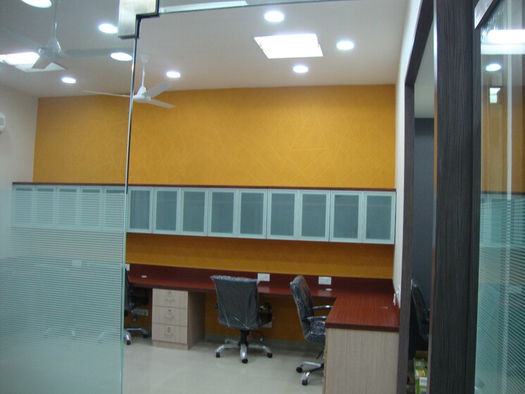 undefined, sola Commercial Office Space in IT/SEZ 1450 Sq.Ft. In Sola Ahmedabad 9084303