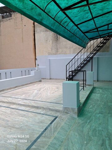 Staircase in 3 BHK Builder Floor at Sector 23a – for Rent