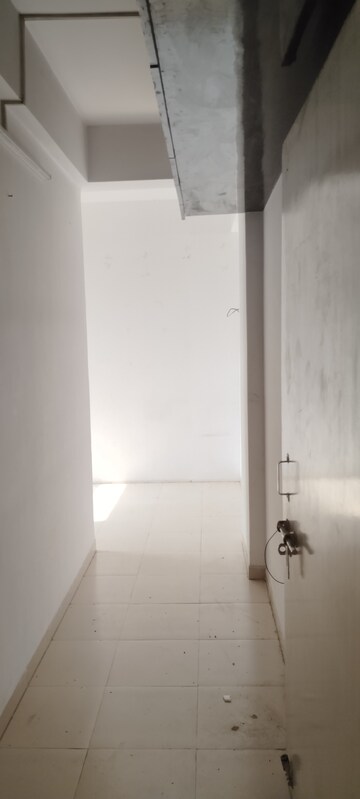 Room in 1 BHK Apartment at Auric City Homes, Sector 82 – for Rent